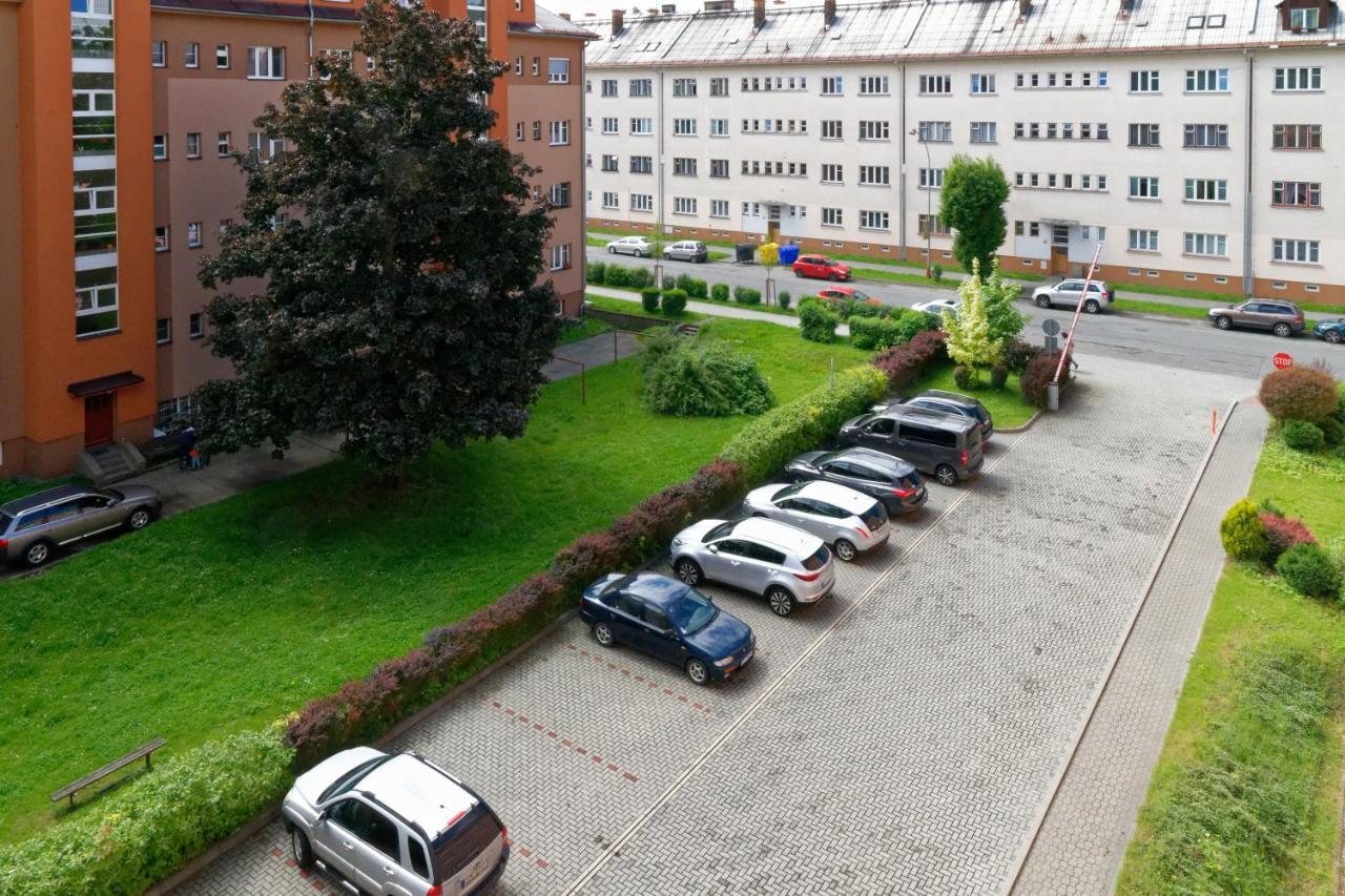 Hotel Kamu Garni Vsetín Exterior photo