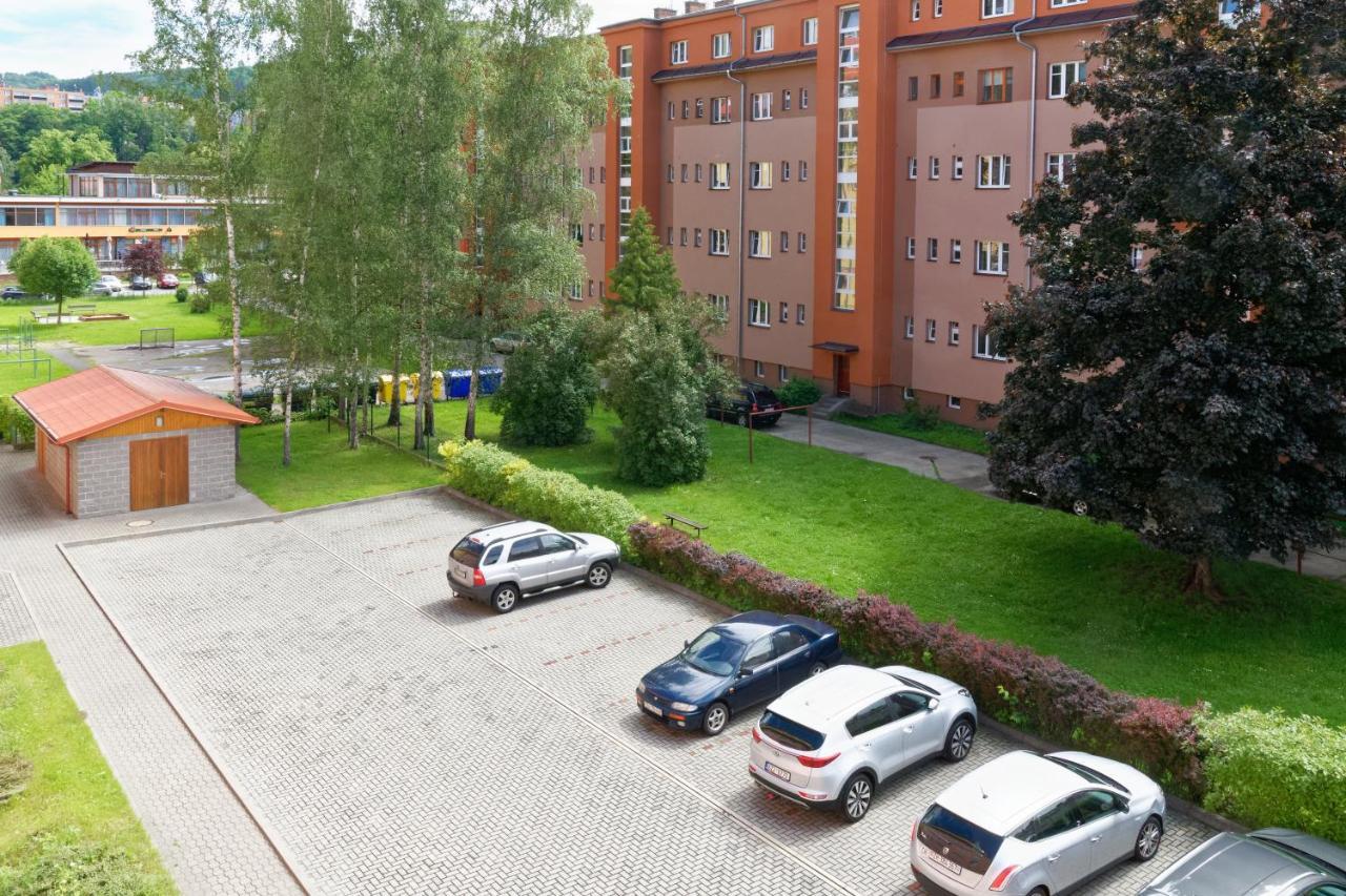 Hotel Kamu Garni Vsetín Exterior photo